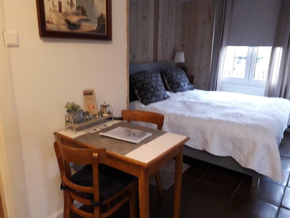 דירות Woensdrecht Anneke'S Bed En Botterhammeke מראה חיצוני תמונה